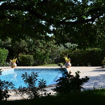 Villa Sous Les Chenes Lussan  Exterior foto