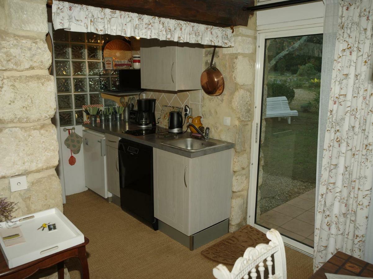 Villa Sous Les Chenes Lussan  Exterior foto