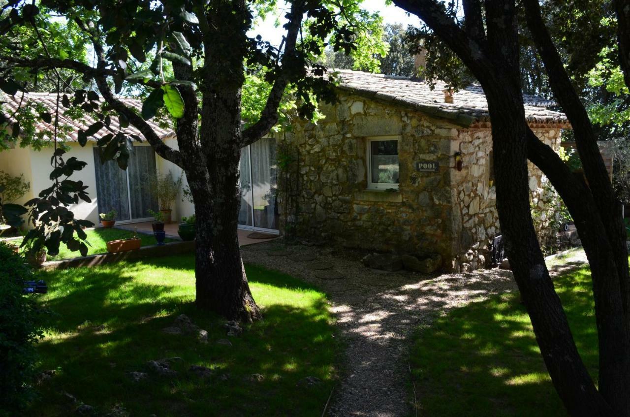 Villa Sous Les Chenes Lussan  Exterior foto