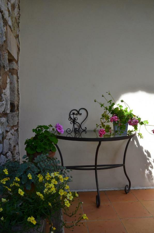 Villa Sous Les Chenes Lussan  Exterior foto